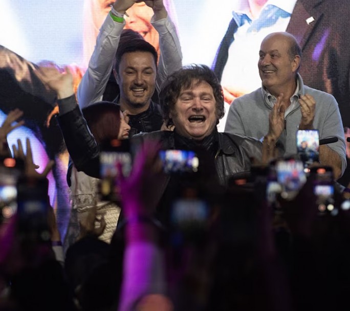 Victoria Categórica: Milei logra revalidar el modelo libertario con más del 40% de los votos a nivel nacional